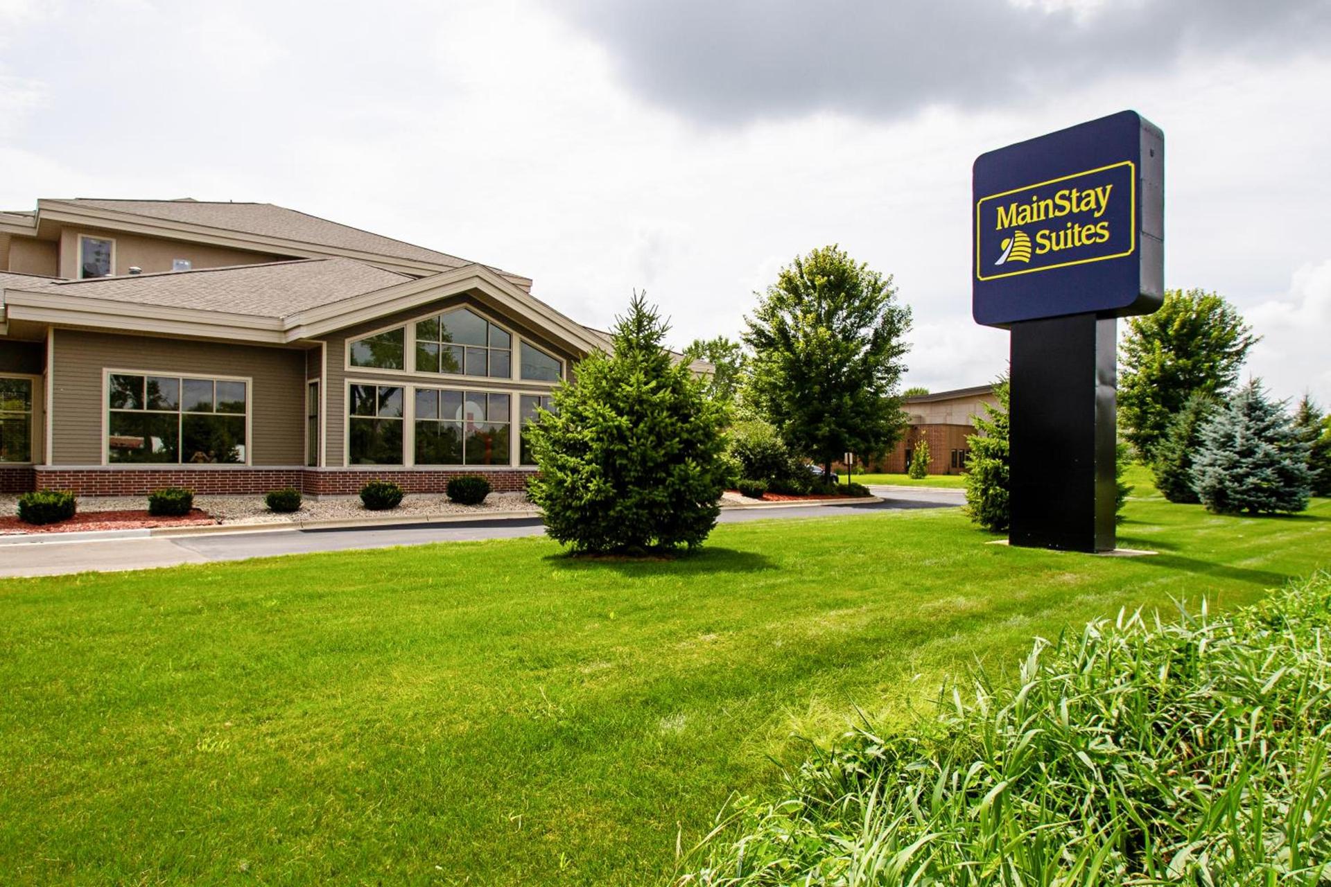 MainStay Suites Madison - Monona photo 28