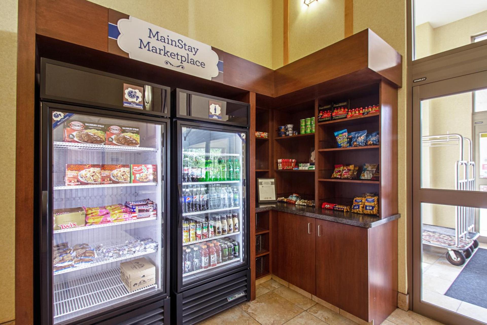 MainStay Suites Madison - Monona photo 15