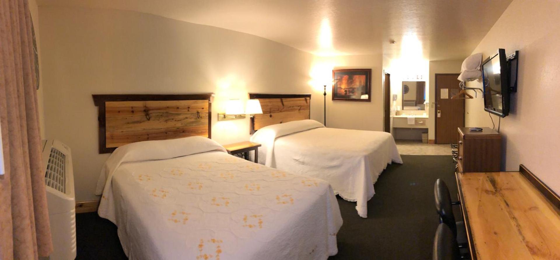 Yellowstone Village Inn and Suites photo 12