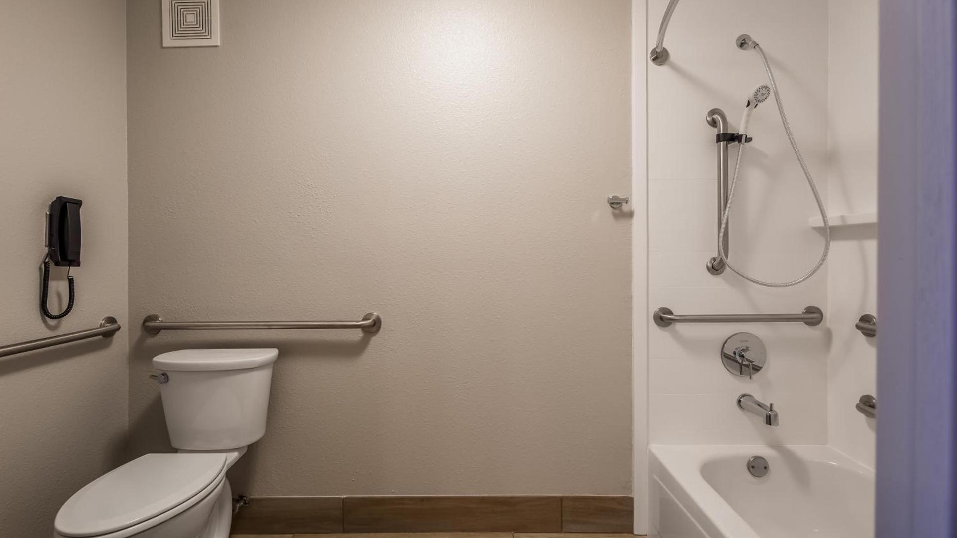 Best Western McMinnville Inn photo 61