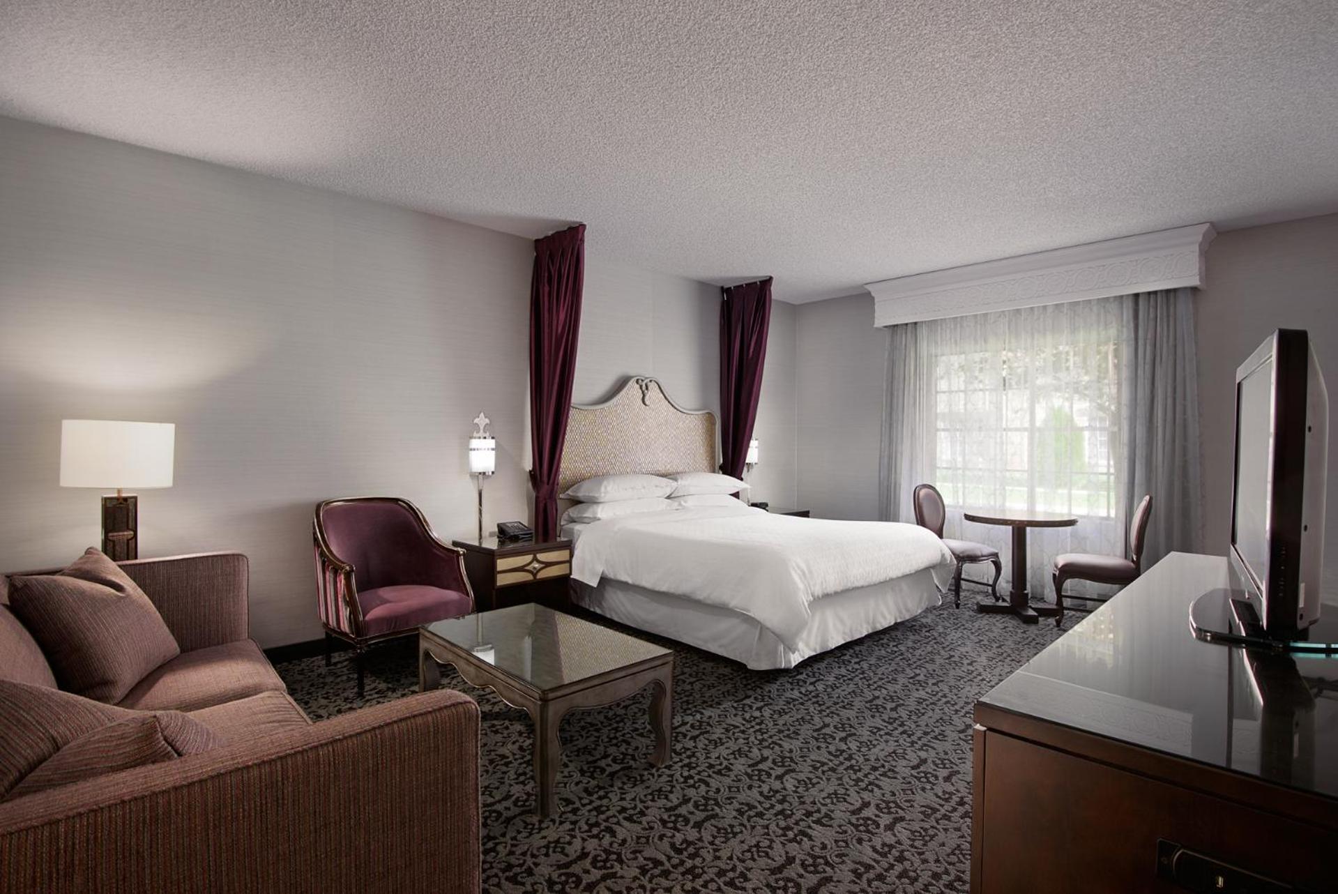 Anaheim Majestic Garden Hotel photo 18