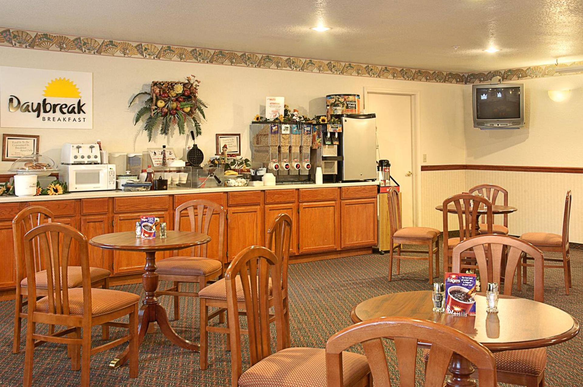Days Inn by Wyndham Fordyce photo 17