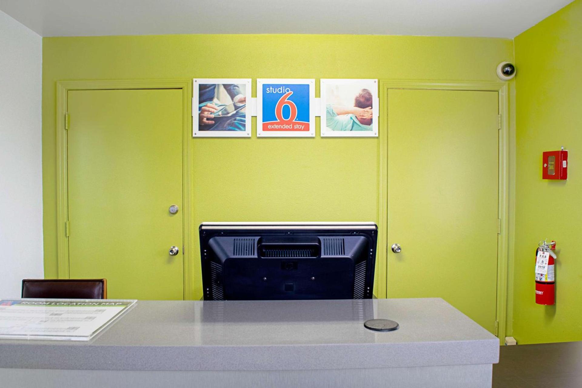 Studio Lodge - Cincinnati - Springdale photo 21