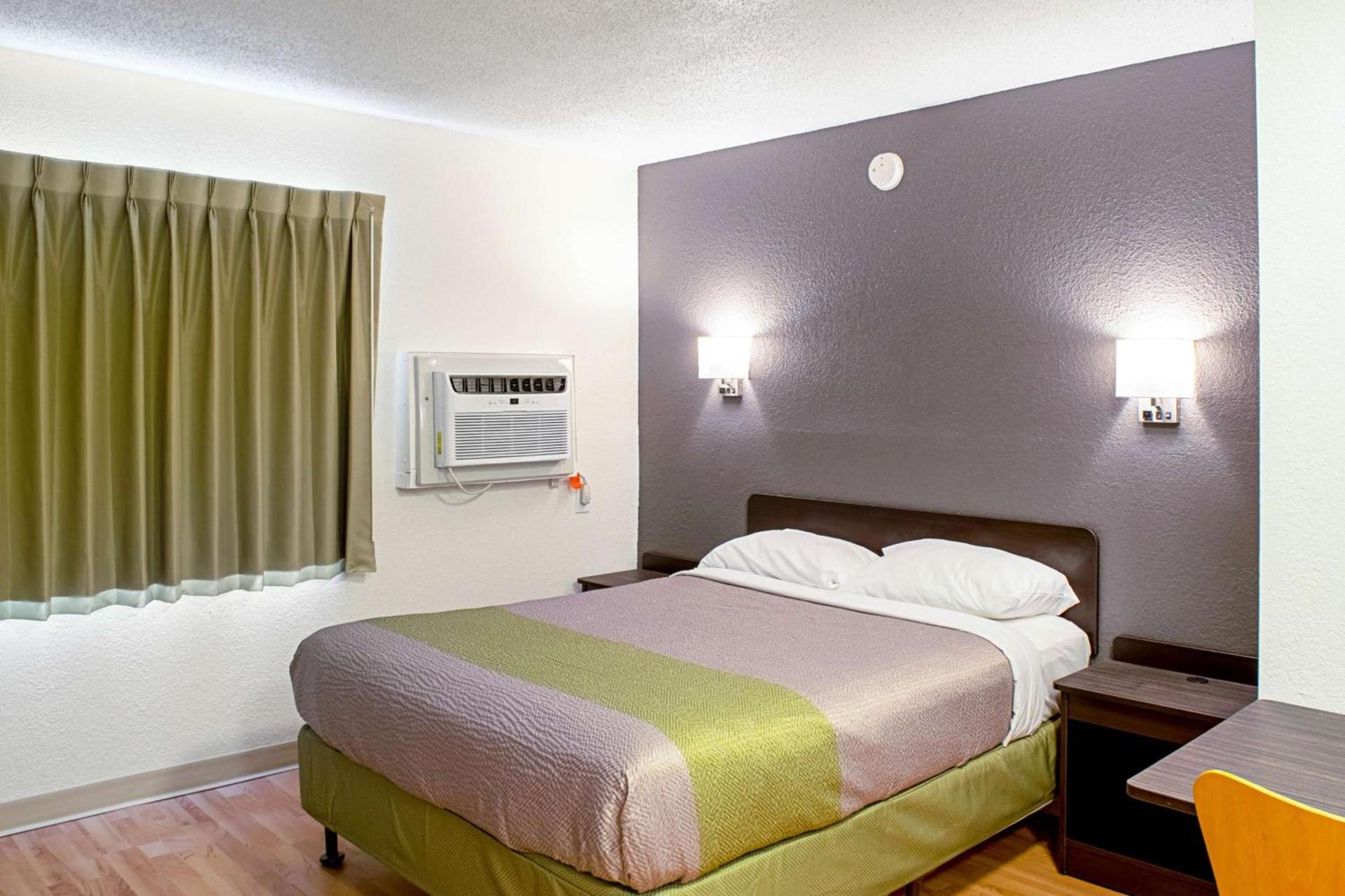 Studio Lodge - Cincinnati - Springdale photo 26