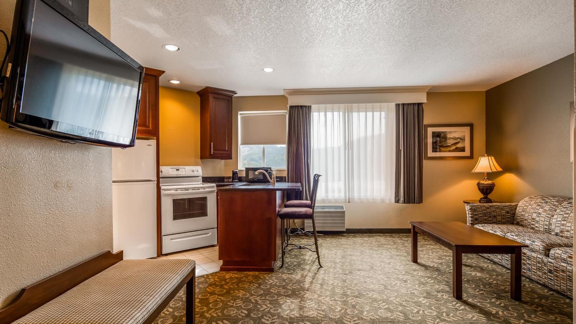Best Western Salbasgeon Inn & Suites photo 66