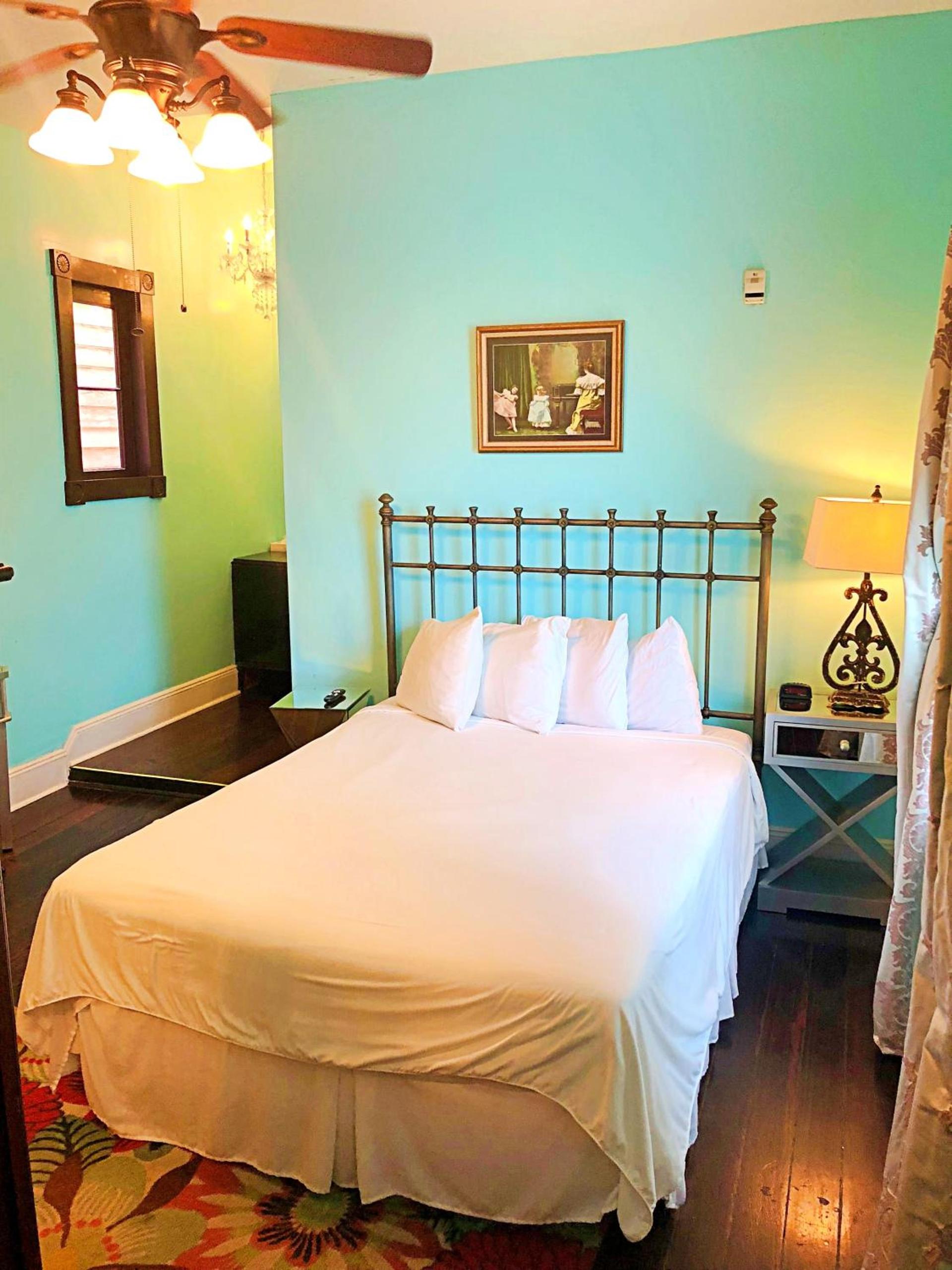 Creole Gardens Guesthouse and Inn photo 22
