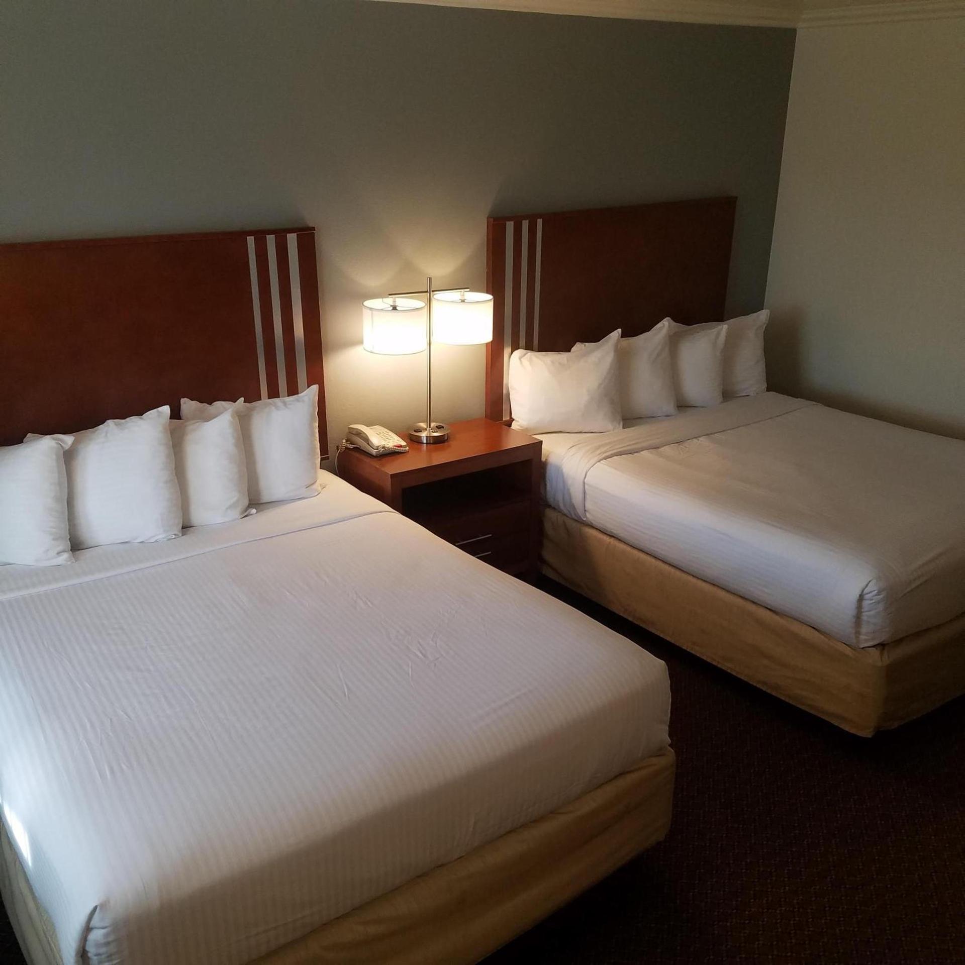 SureStay Hotel by Best Western Hollister photo 30