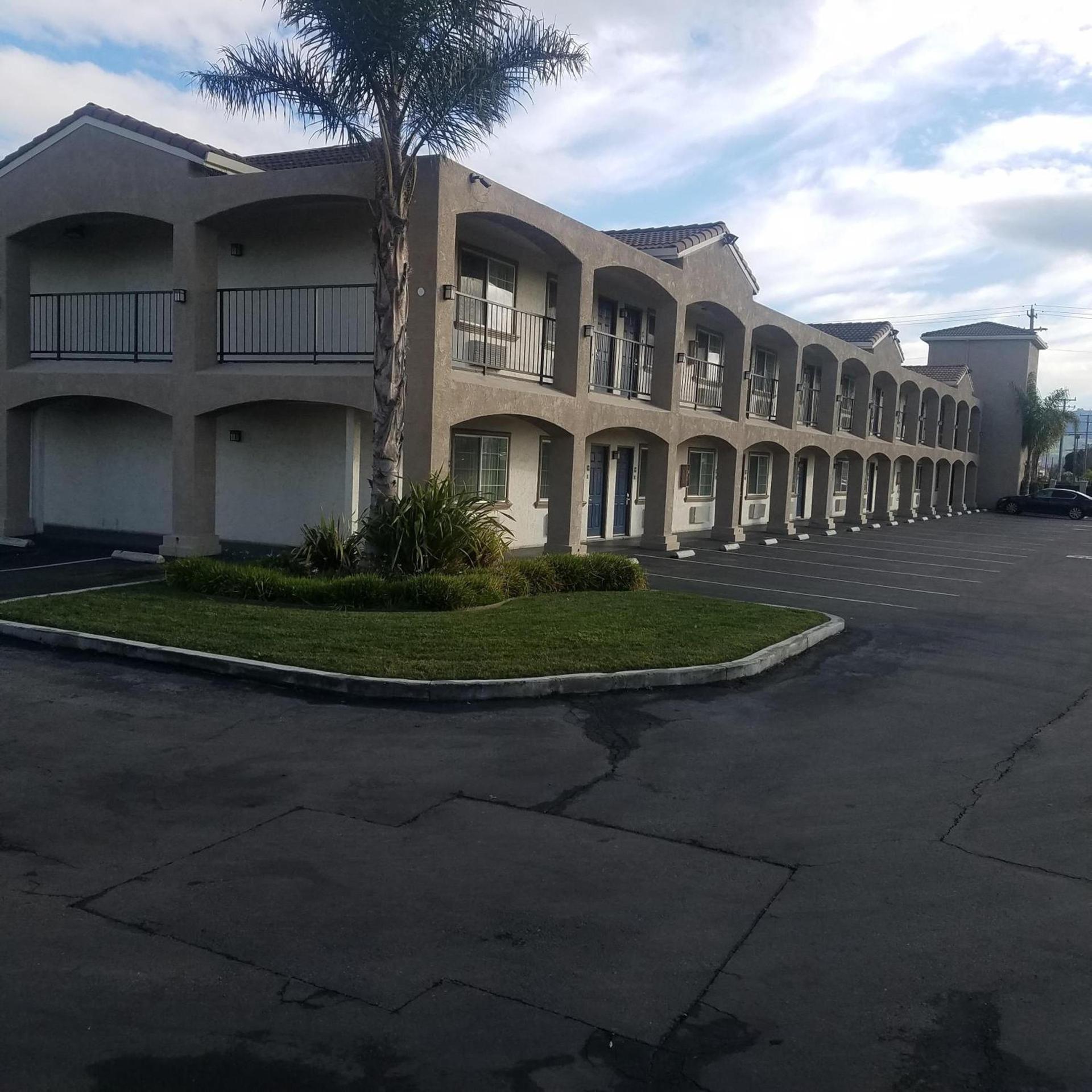 SureStay Hotel by Best Western Hollister photo 5