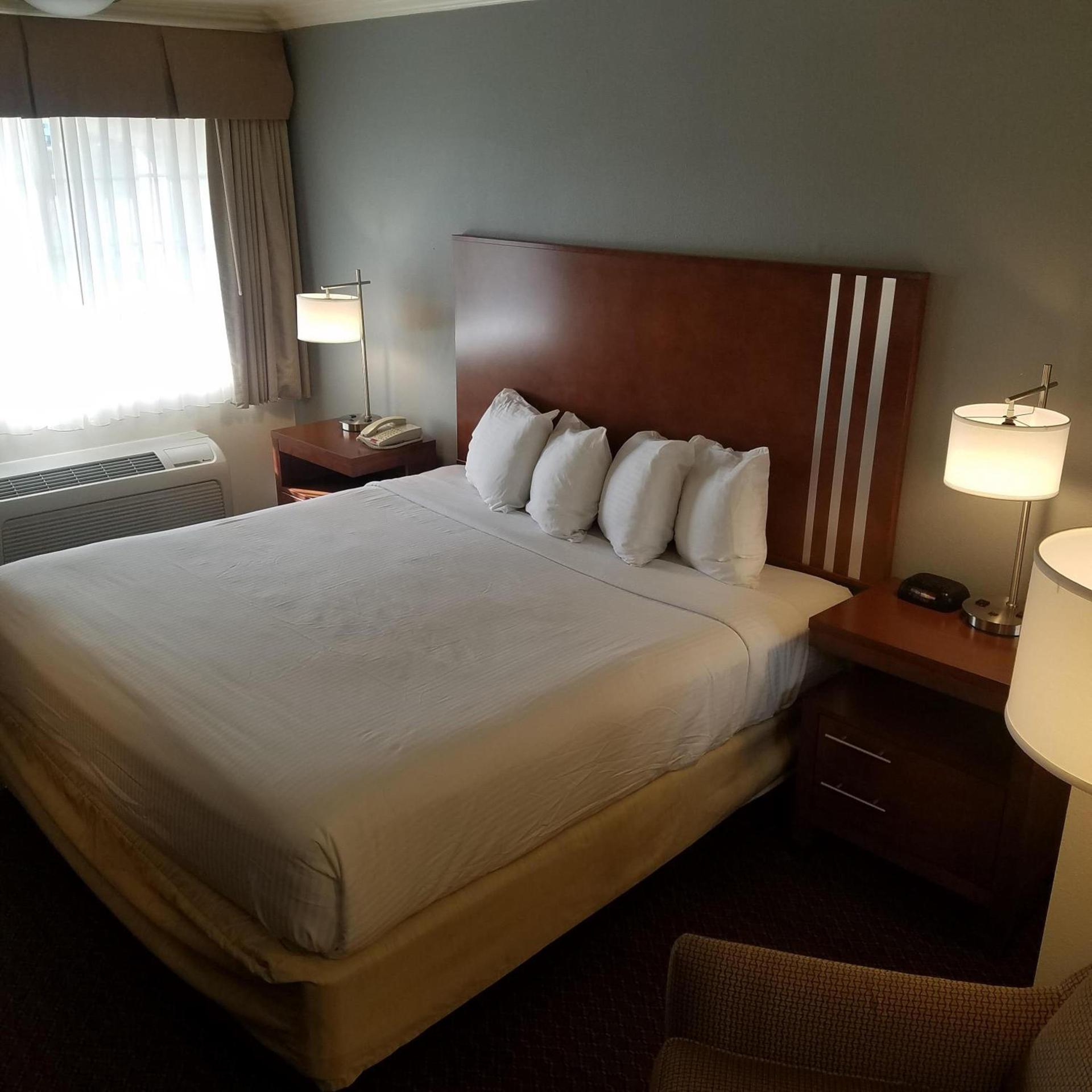 SureStay Hotel by Best Western Hollister photo 22