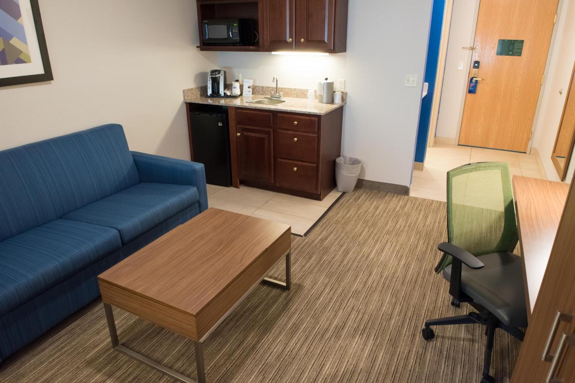 Holiday Inn Express Hotel & Suites Elkhart-South by IHG photo 5