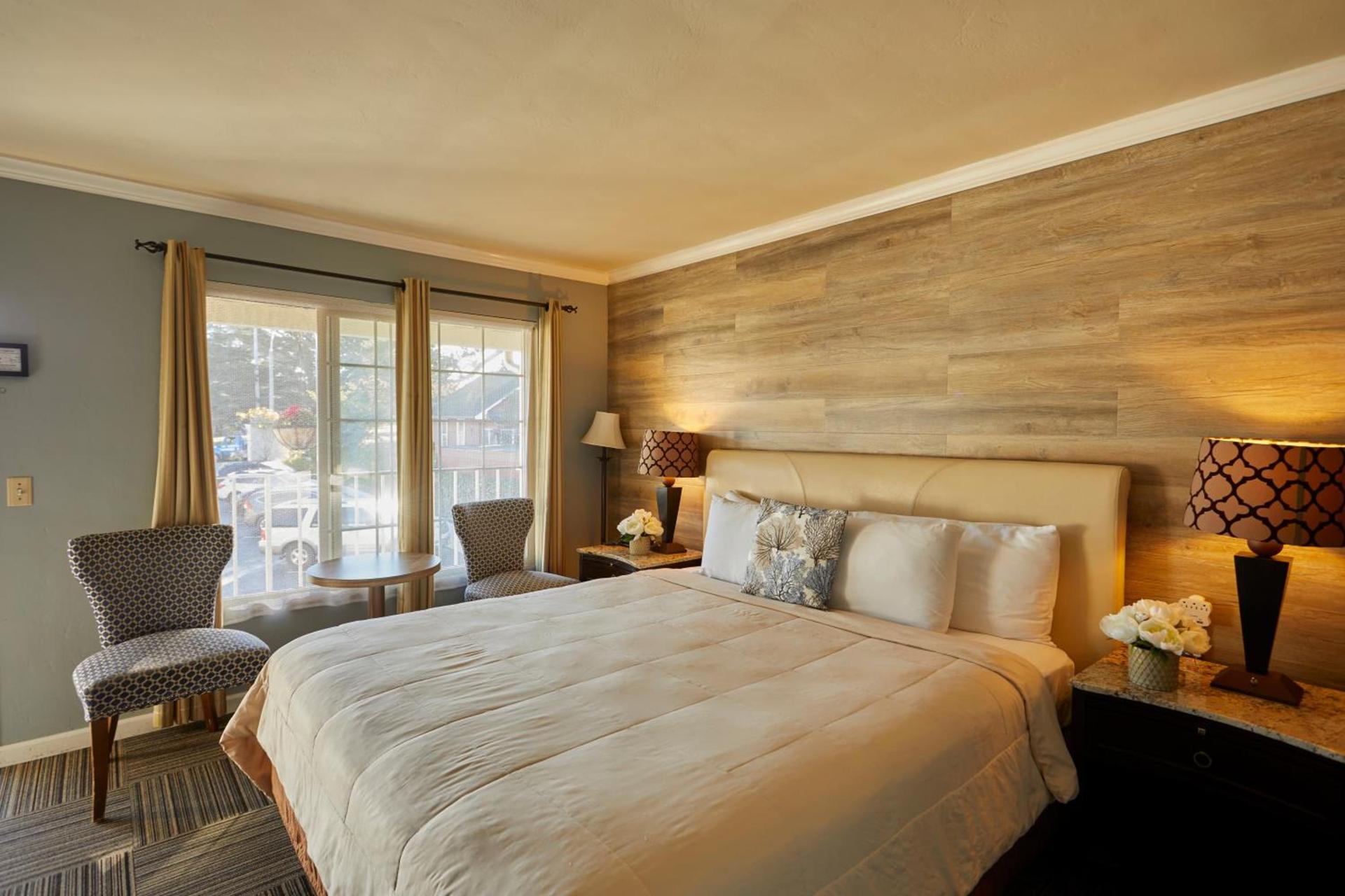 Inn By the Bay Monterey photo 6