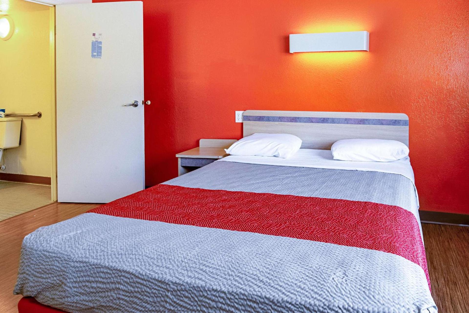 Motel 6-Palatine, IL - Chicago Northwest photo 15