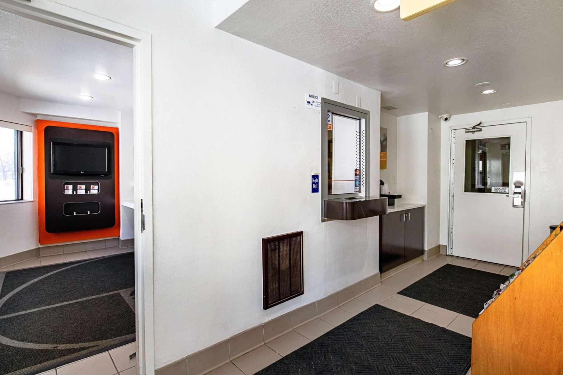 Motel 6-Palatine, IL - Chicago Northwest photo 20
