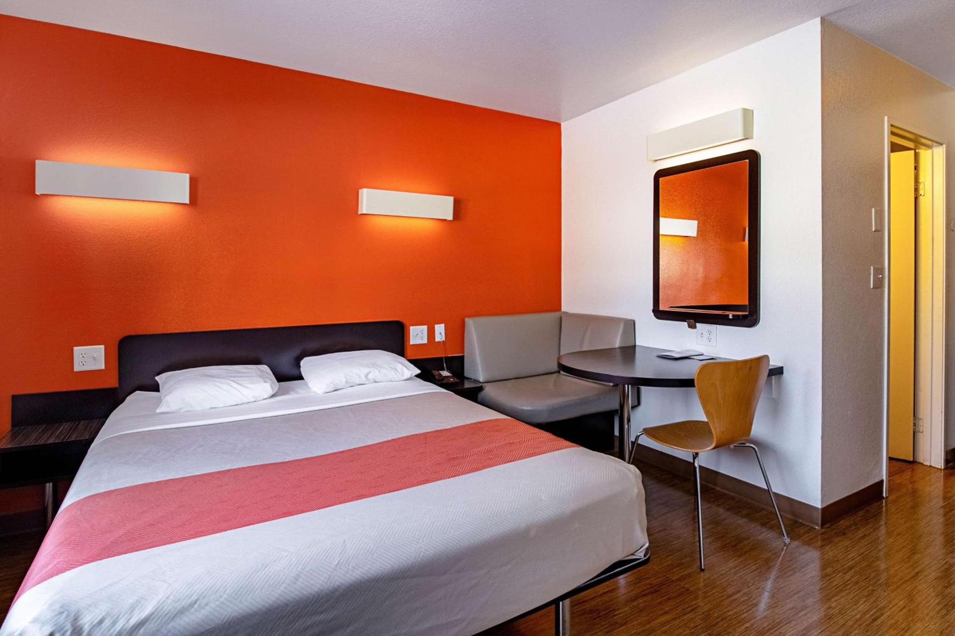 Motel 6-Palatine, IL - Chicago Northwest photo 12