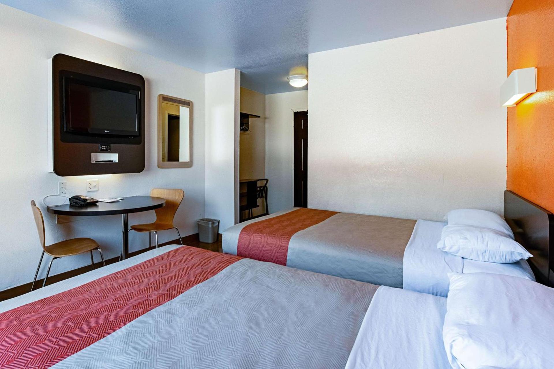 Motel 6-Palatine, IL - Chicago Northwest photo 10