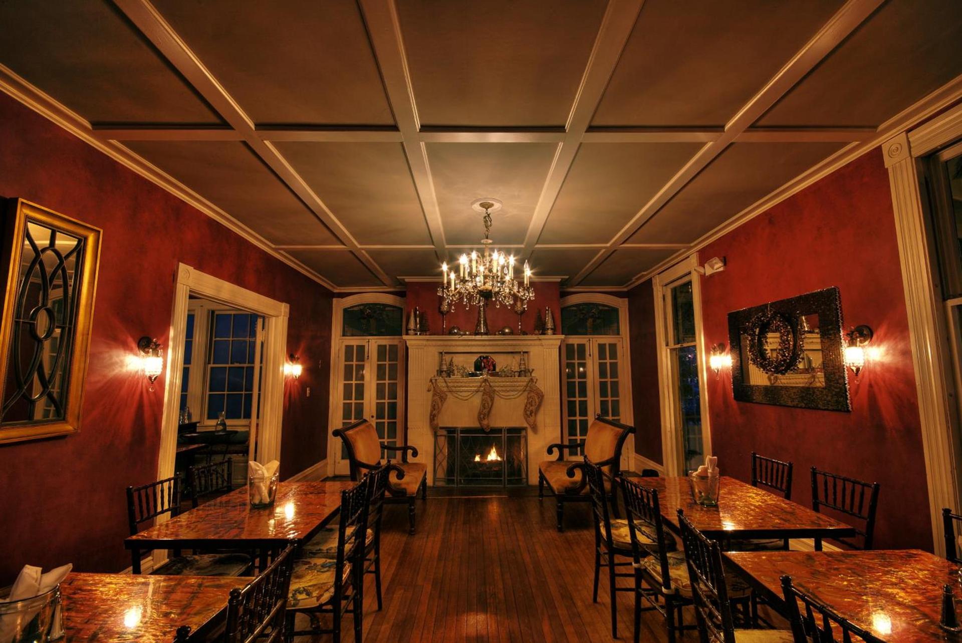Vandiver Inn photo 11