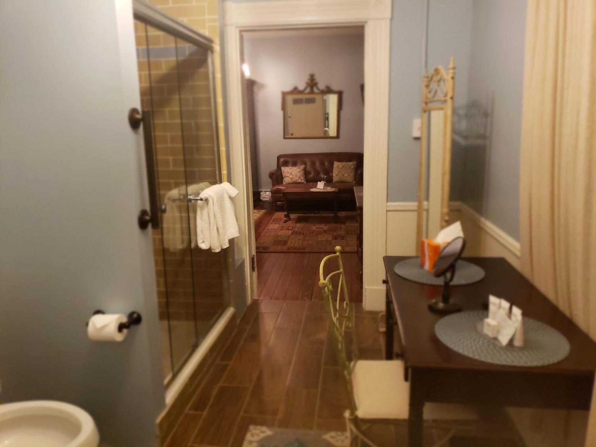 Vandiver Inn photo 64
