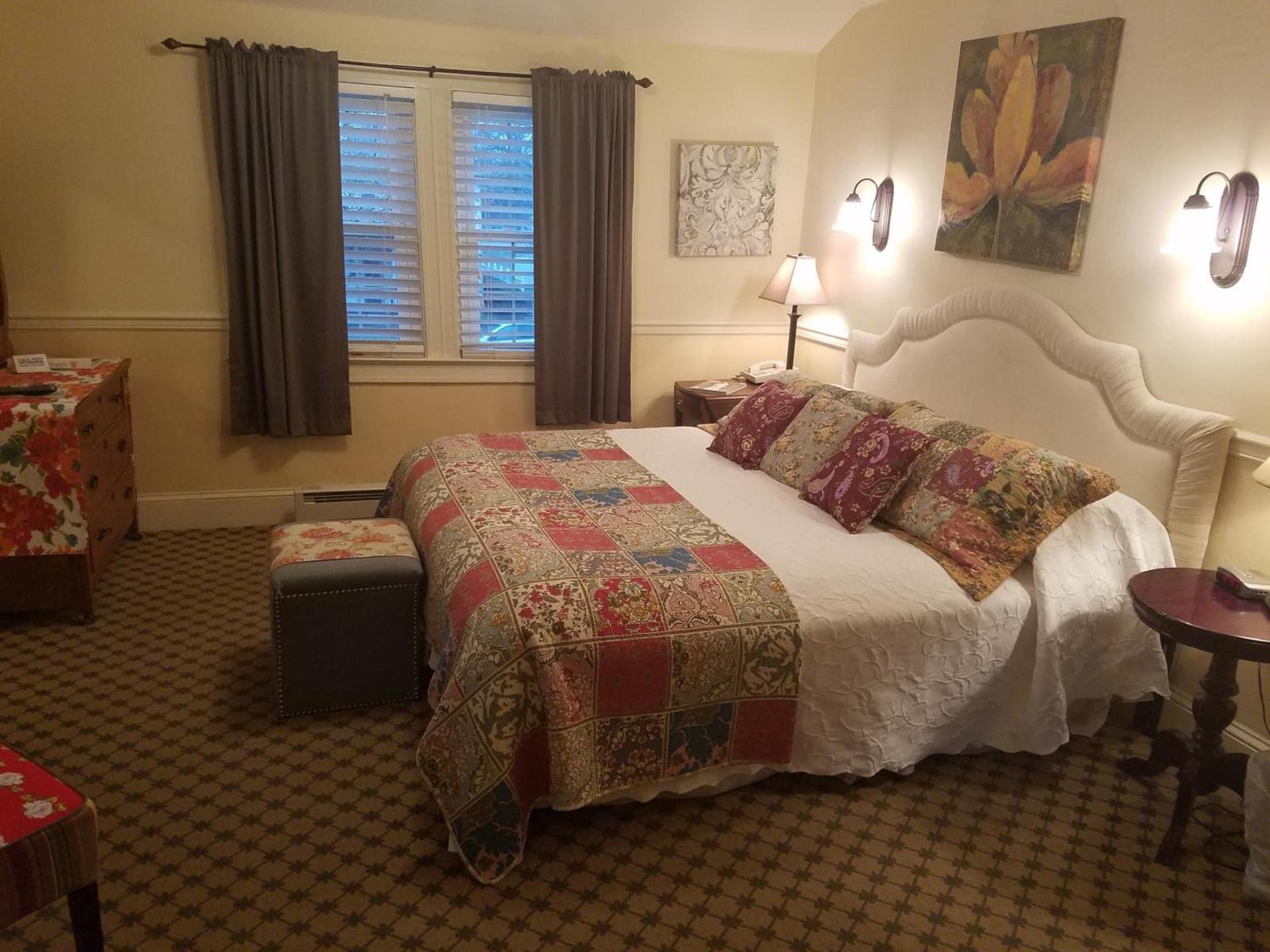 Vandiver Inn photo 55