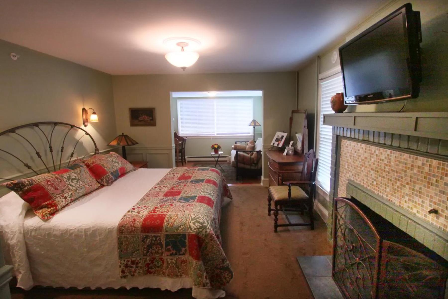 Vandiver Inn photo 54