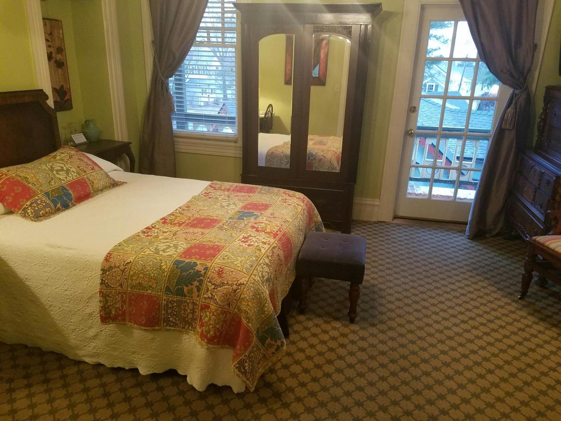 Vandiver Inn photo 50