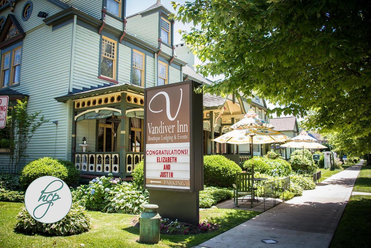 Vandiver Inn photo 40