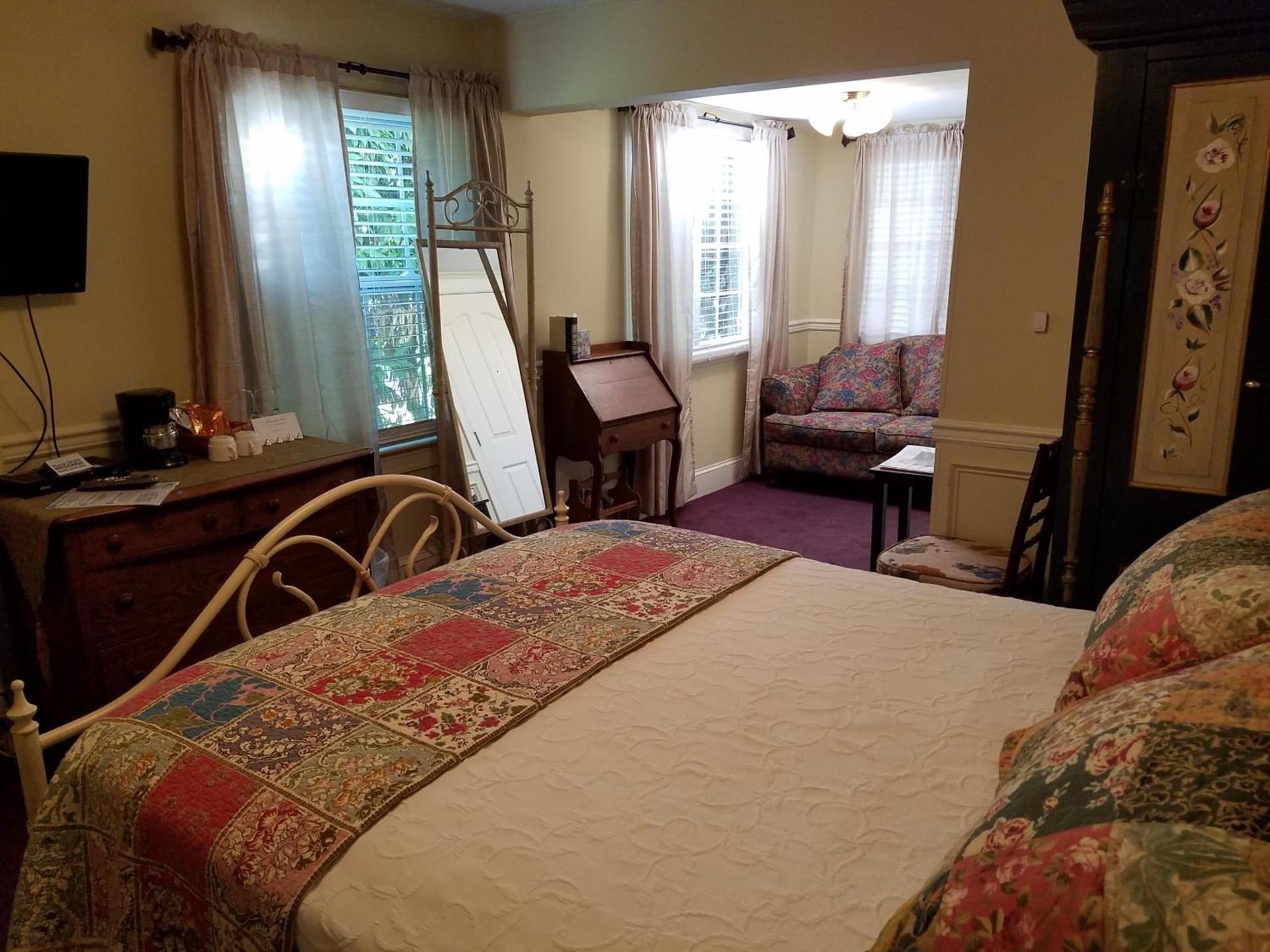 Vandiver Inn photo 39