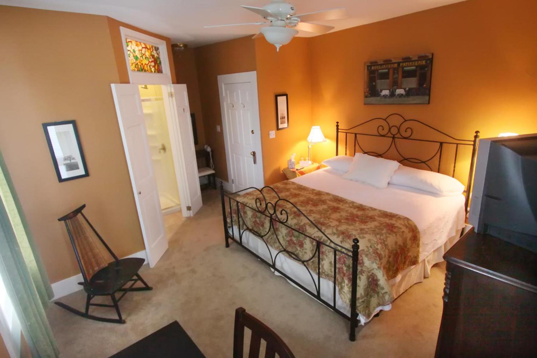 Vandiver Inn photo 30
