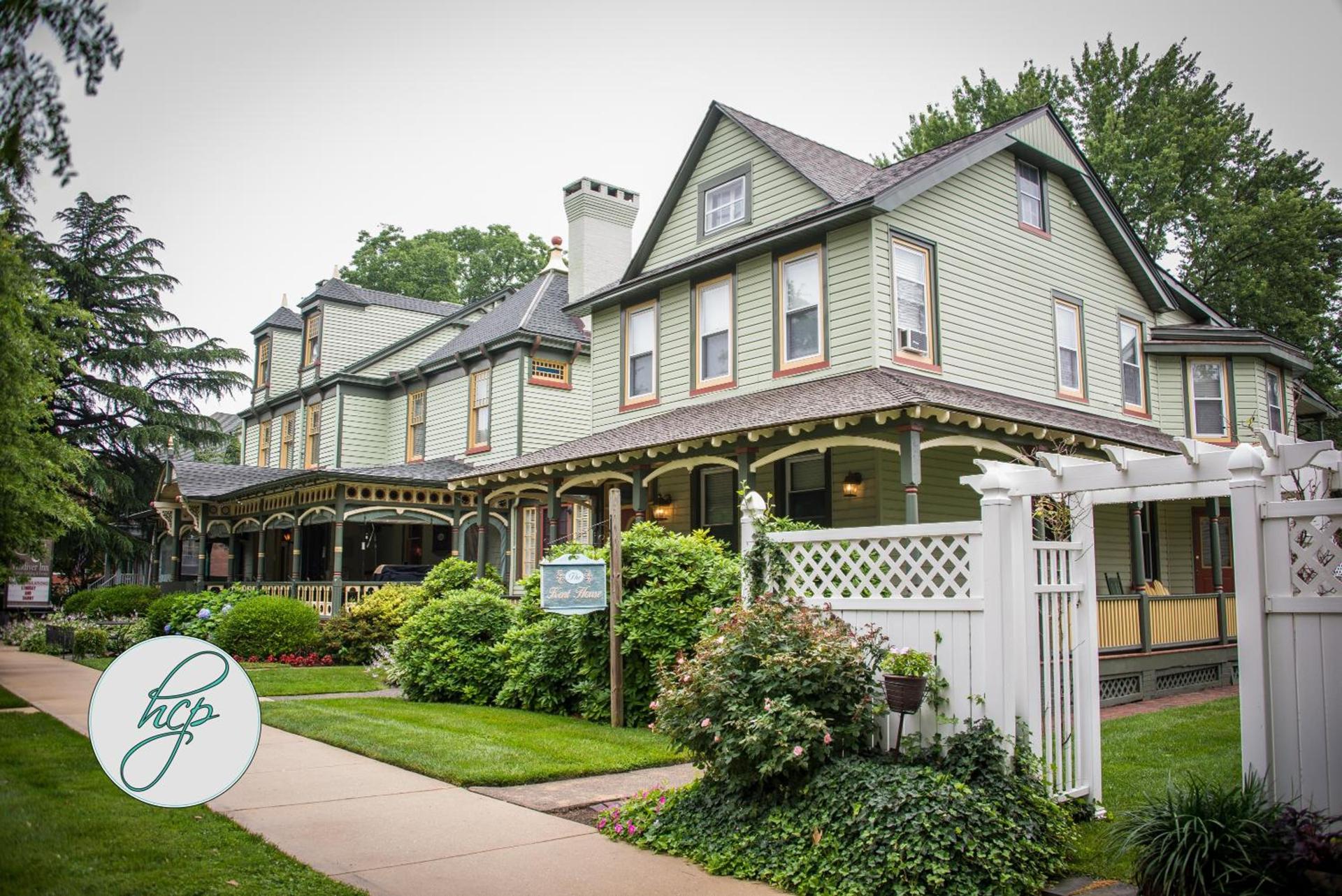 Vandiver Inn photo 1