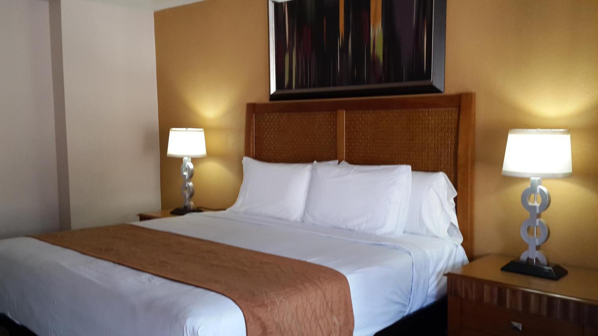 American Regency Inn photo 4