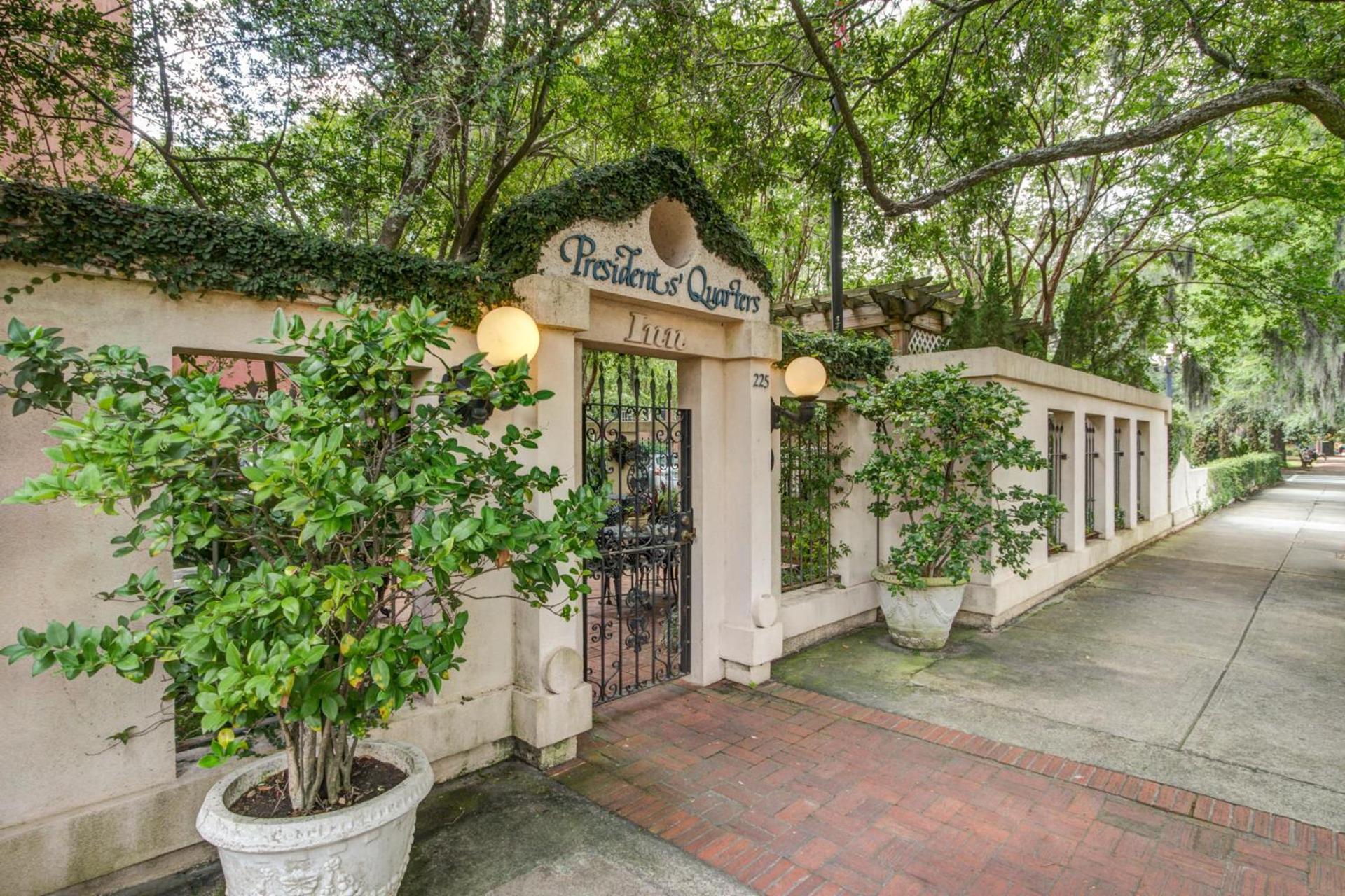 The Presidents' Quarters Inn photo 1