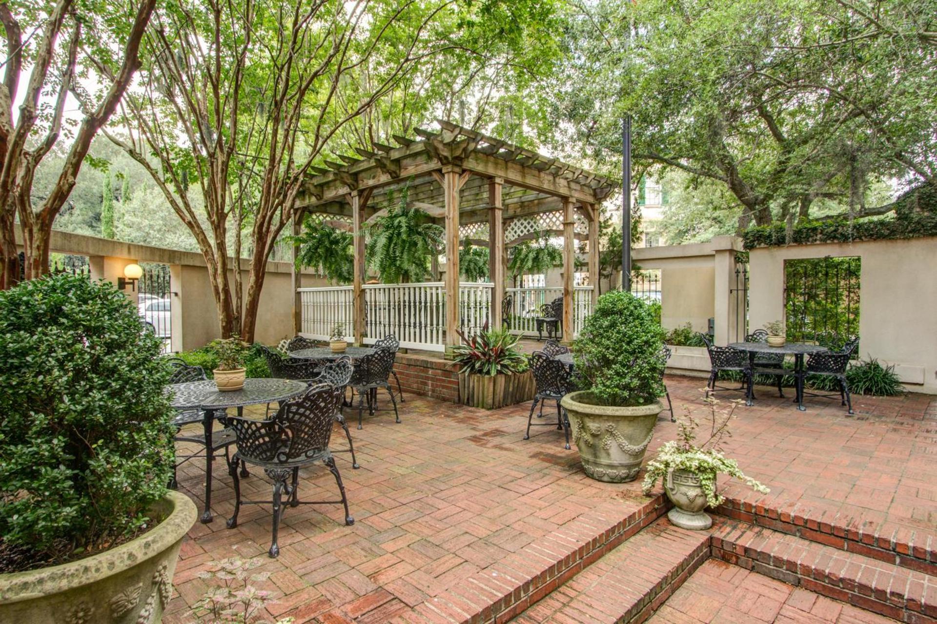 The Presidents' Quarters Inn photo 3