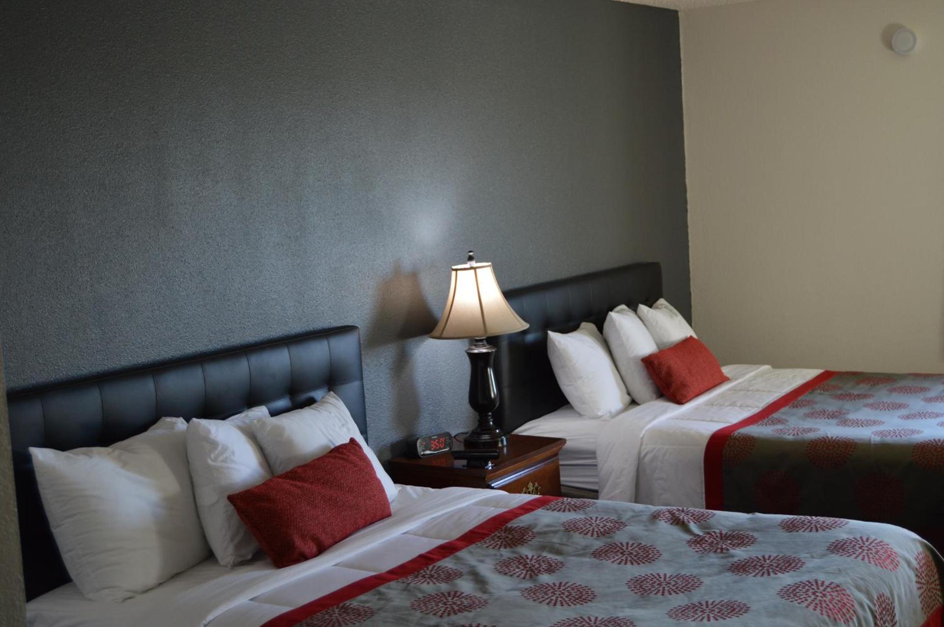 Ramada by Wyndham Arcata photo 18