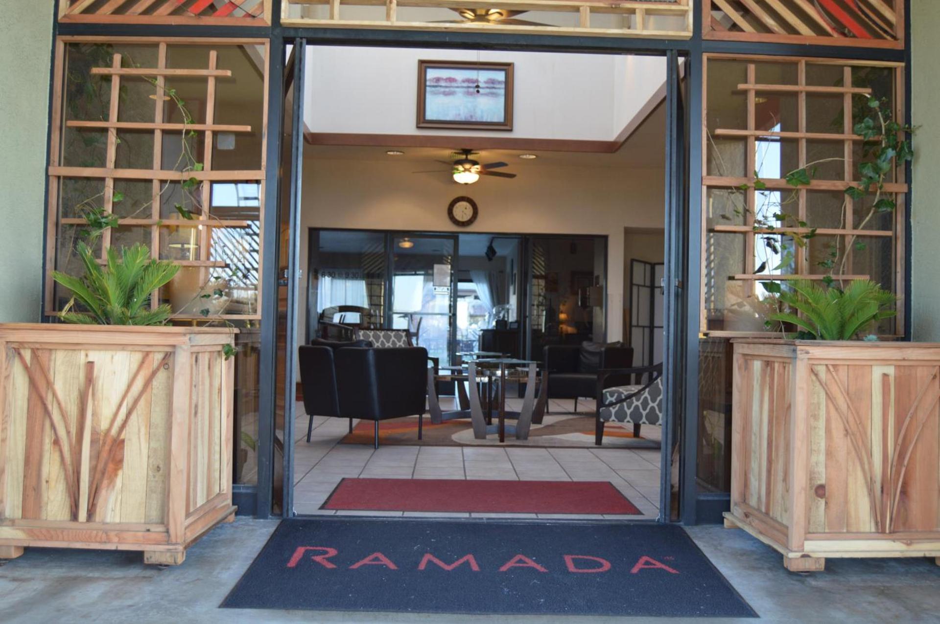 Ramada by Wyndham Arcata photo 21