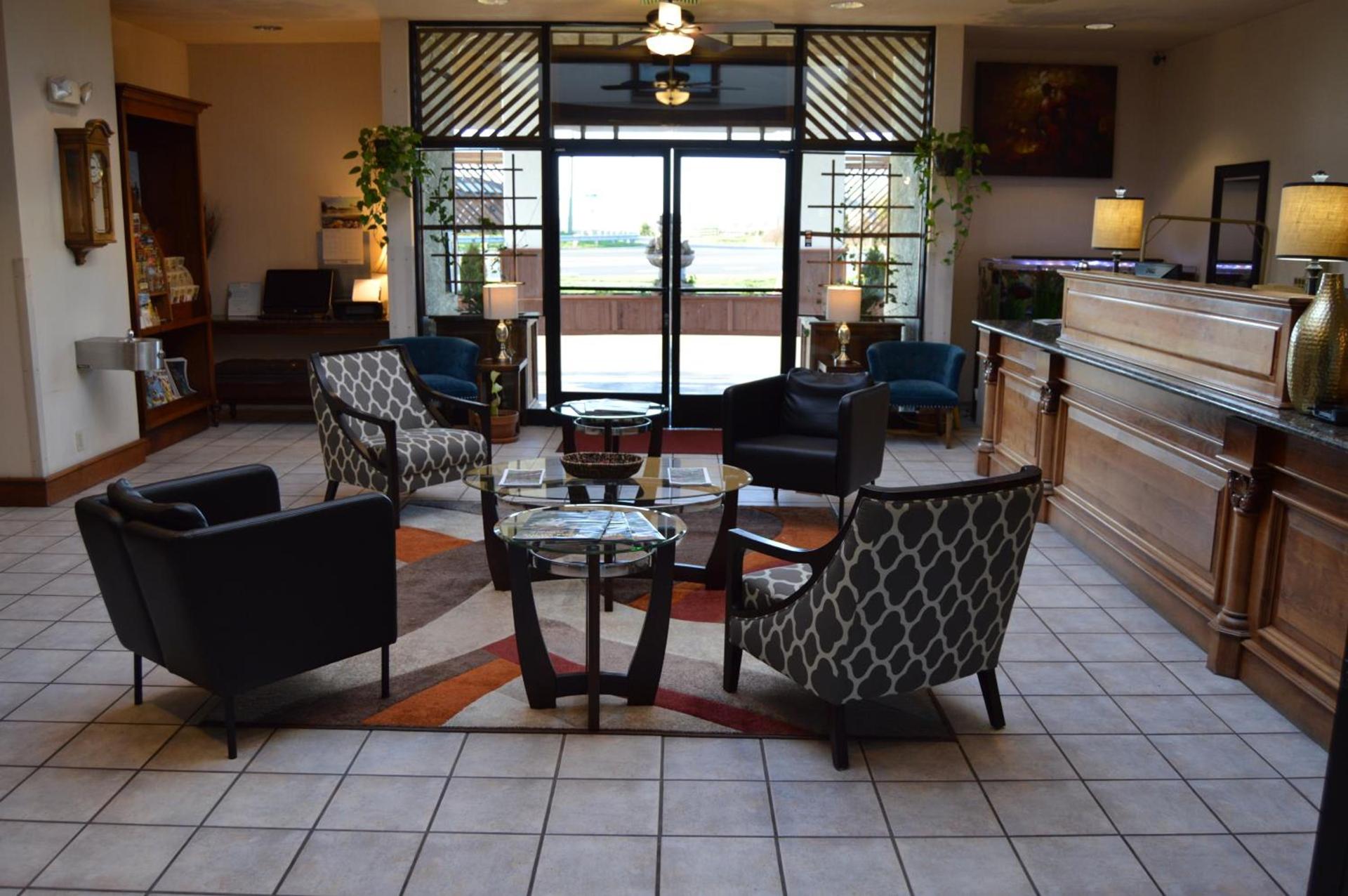 Ramada by Wyndham Arcata photo 25