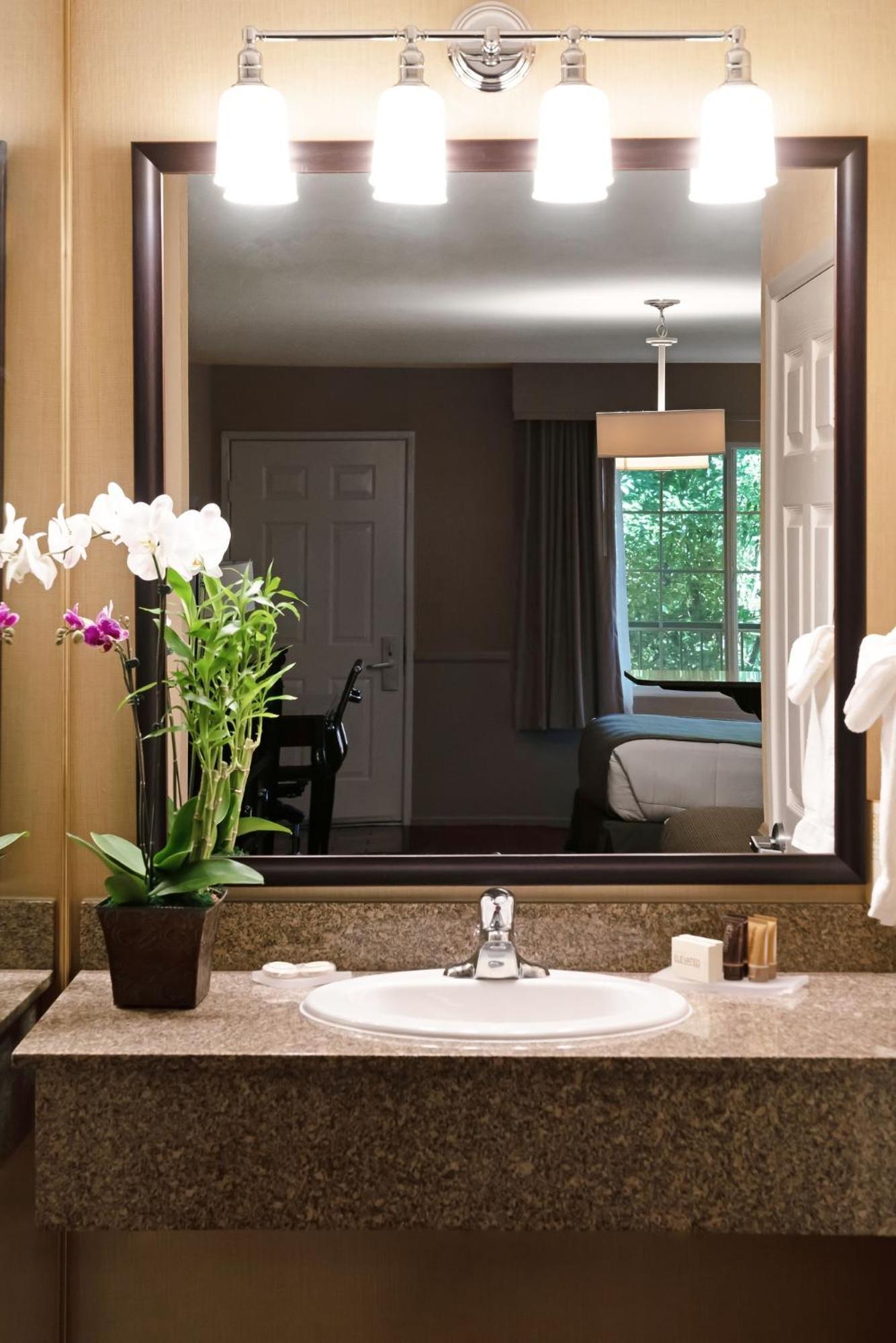 Best Western Corona Hotel & Suites photo 37