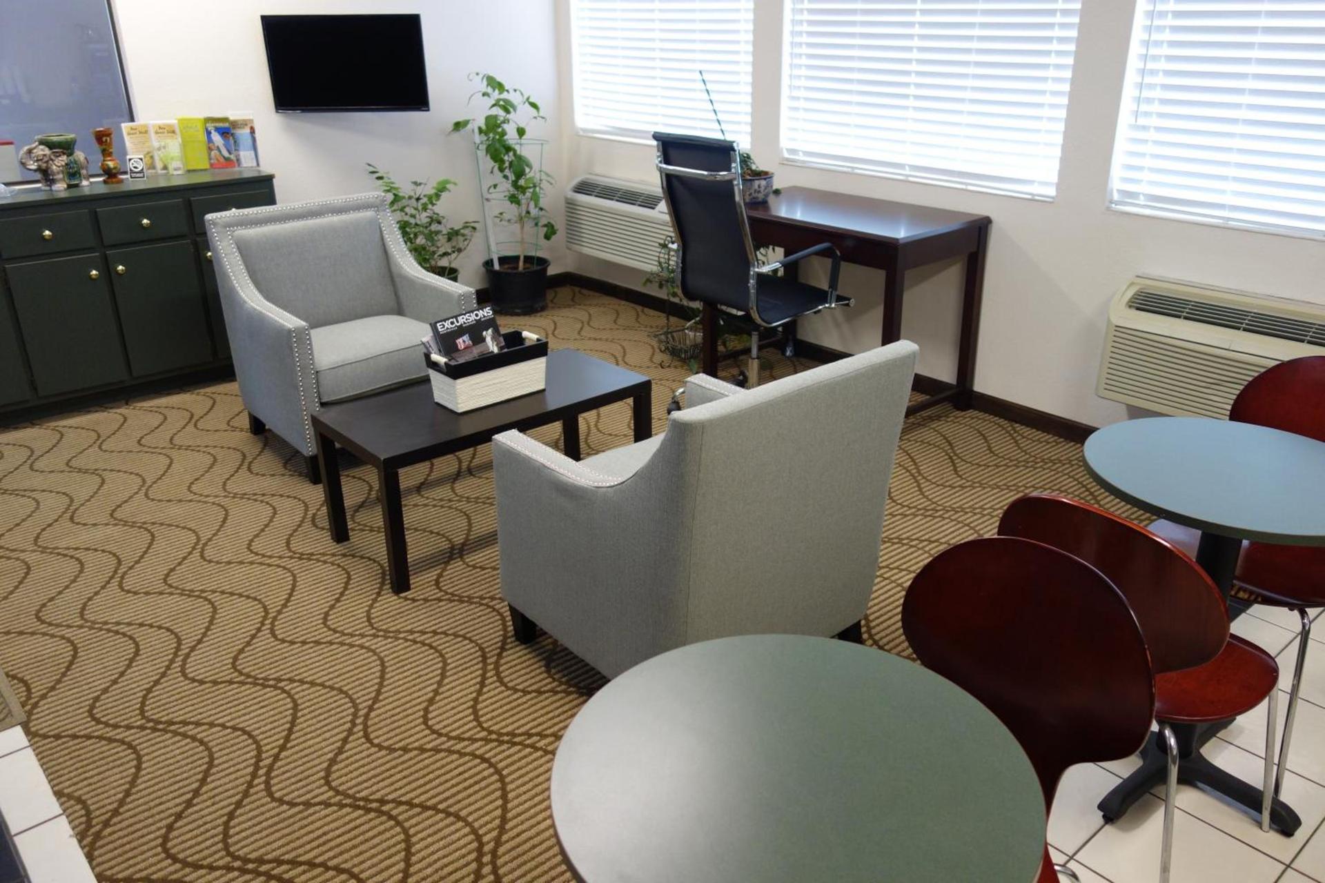 VIP Inn and Suites photo 13