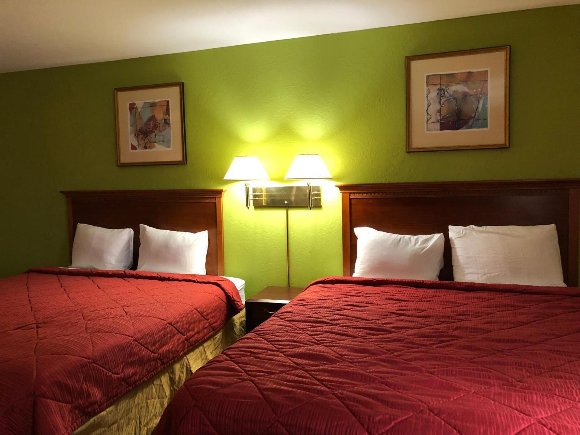 Red Bluff Inn photo 16