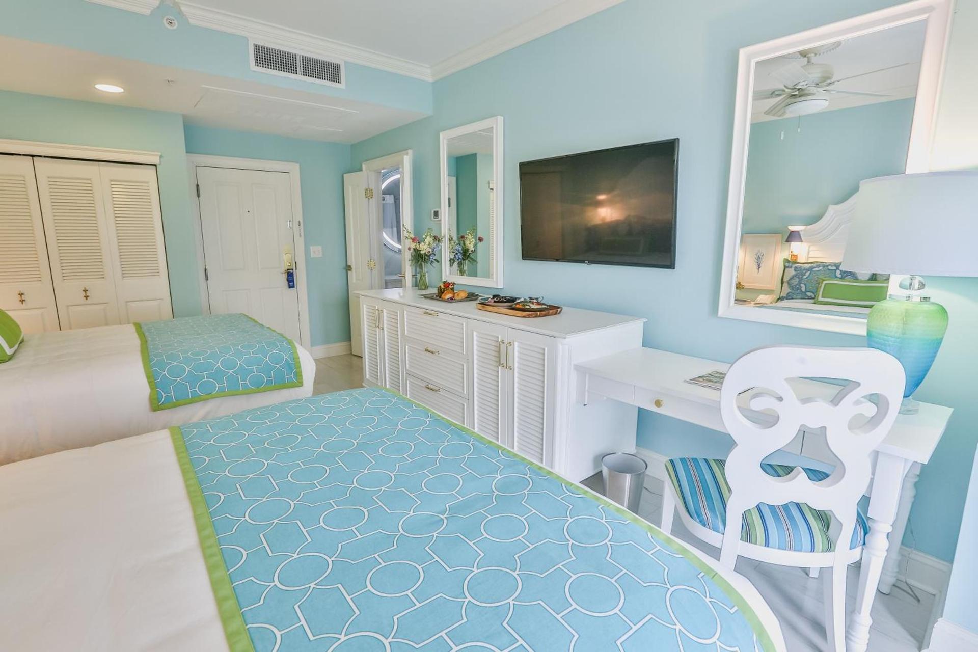 Harborside at Charleston Harbor Resort and Marina photo 7