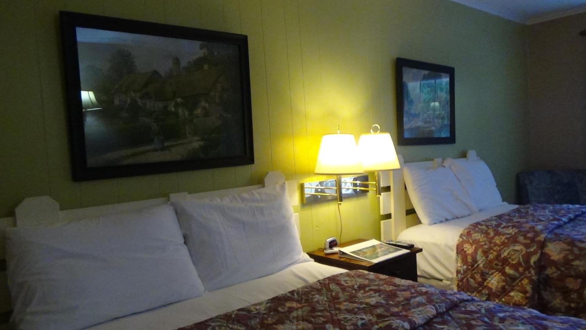 Roseloe Motel photo 95
