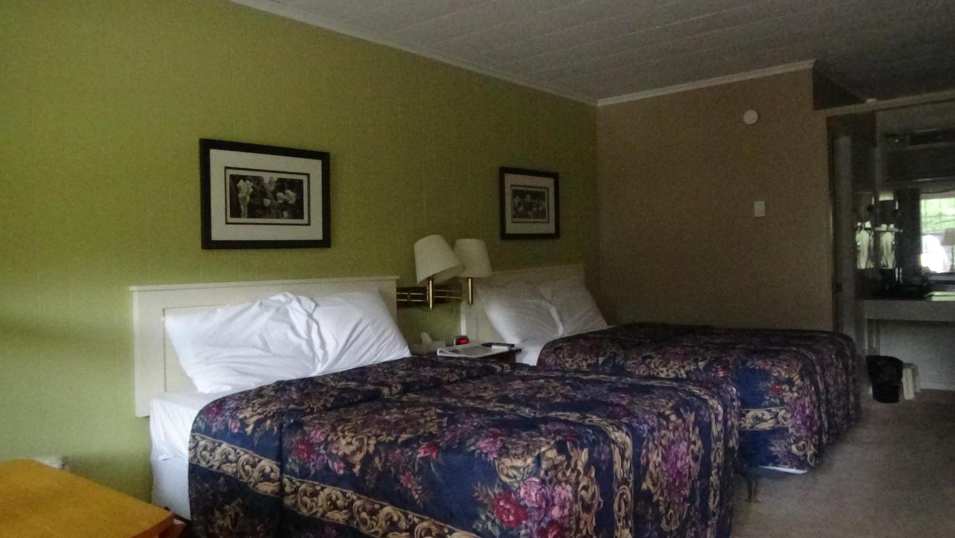 Roseloe Motel photo 72