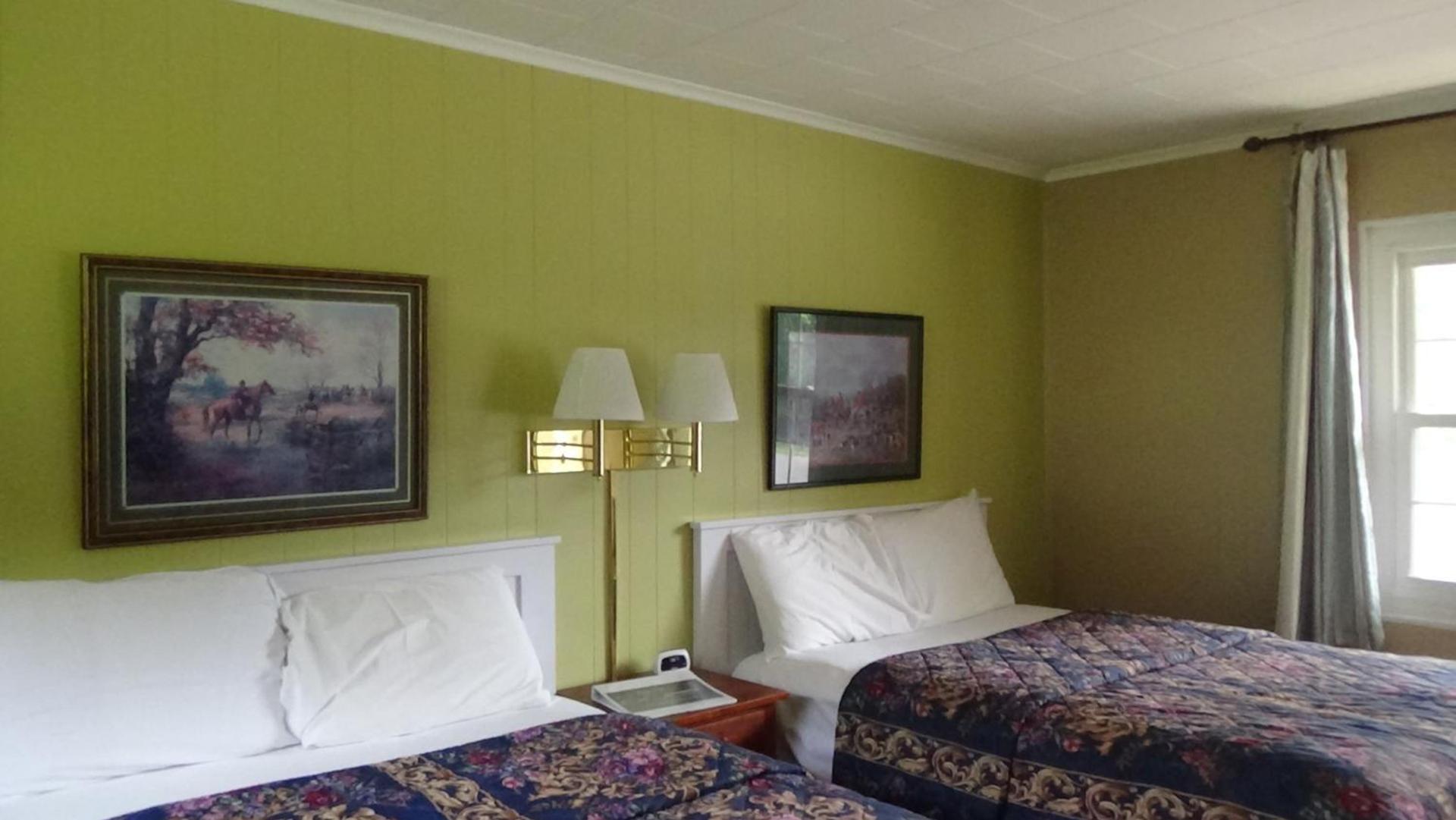 Roseloe Motel photo 51