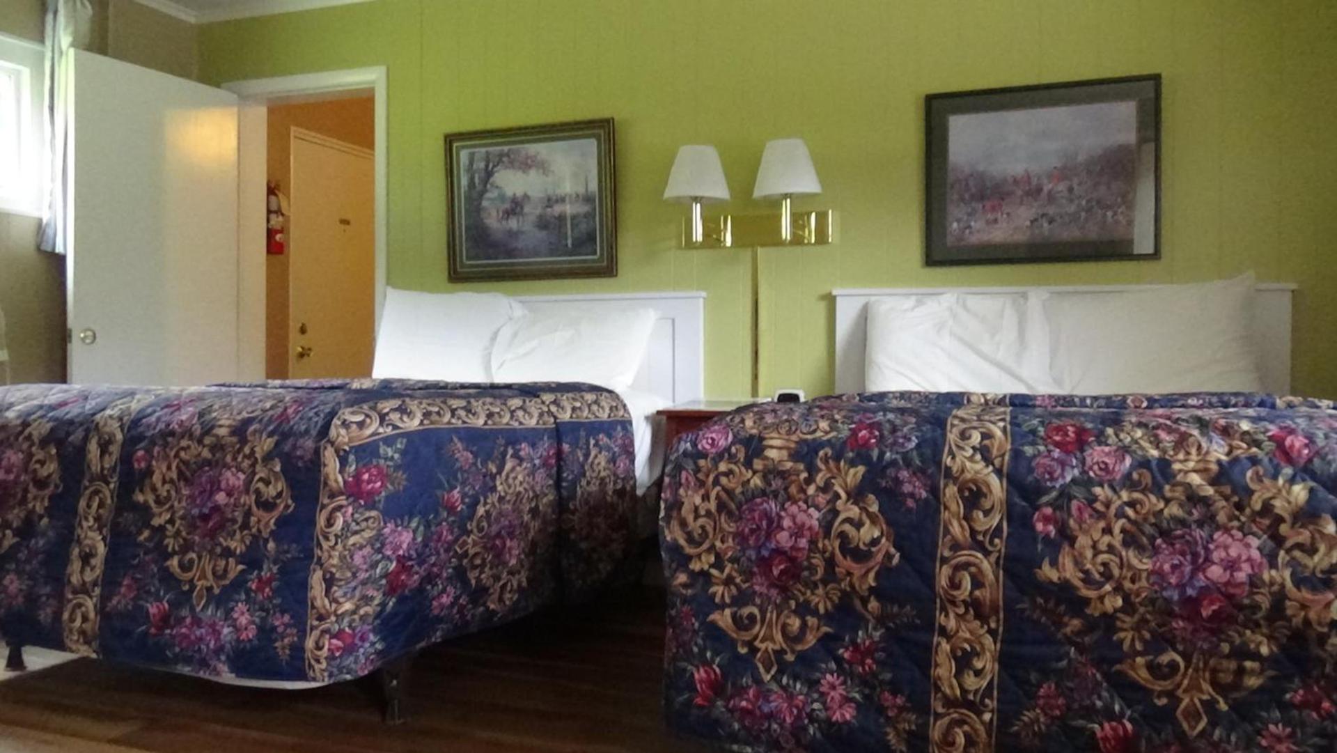 Roseloe Motel photo 57