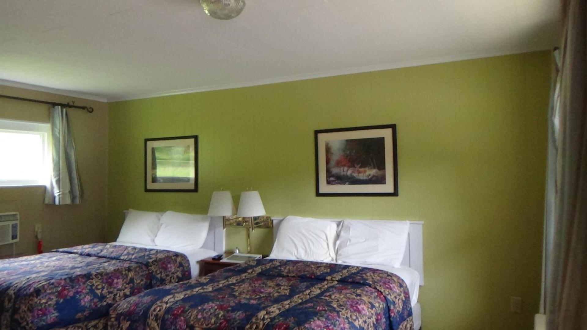 Roseloe Motel photo 80