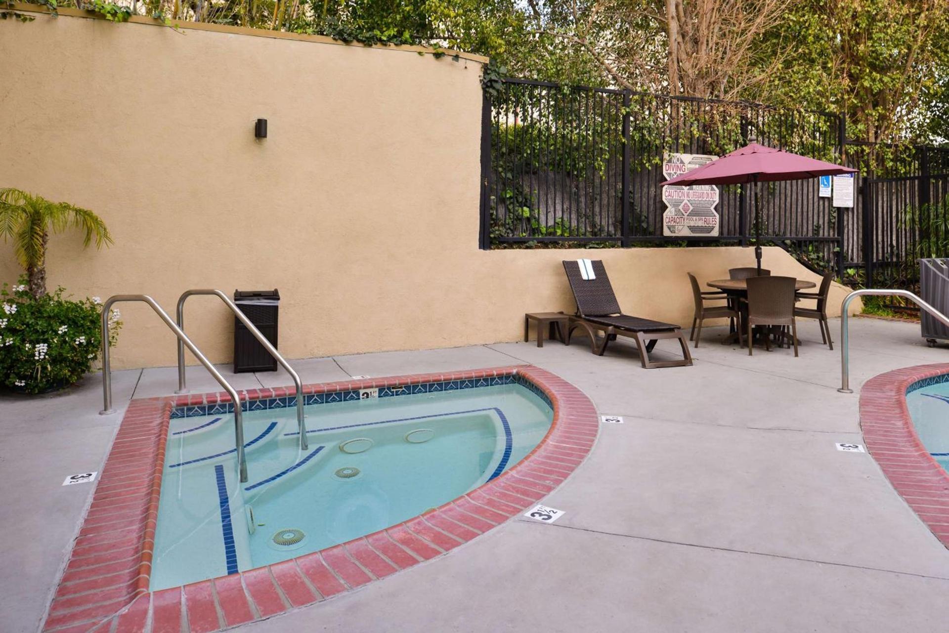 Best Western Hollywood Plaza Hotel - Walk of Fame Film City LA photo 9