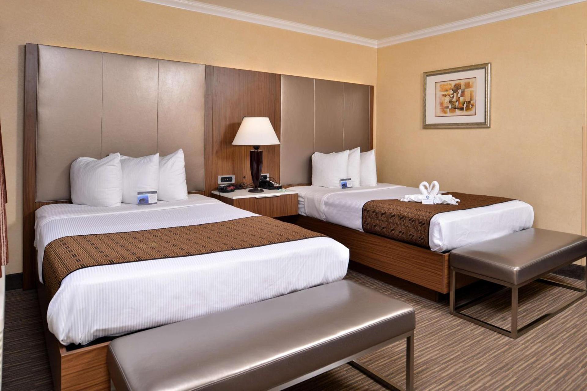 Best Western Hollywood Plaza Hotel - Walk of Fame Film City LA photo 23