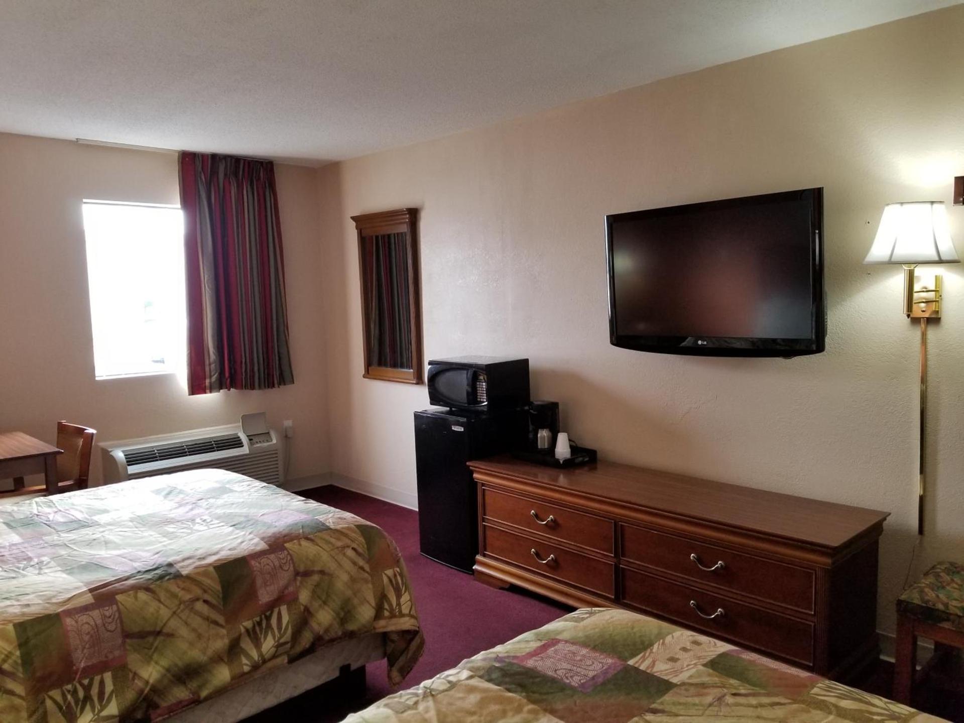 Briarwood Inn photo 35