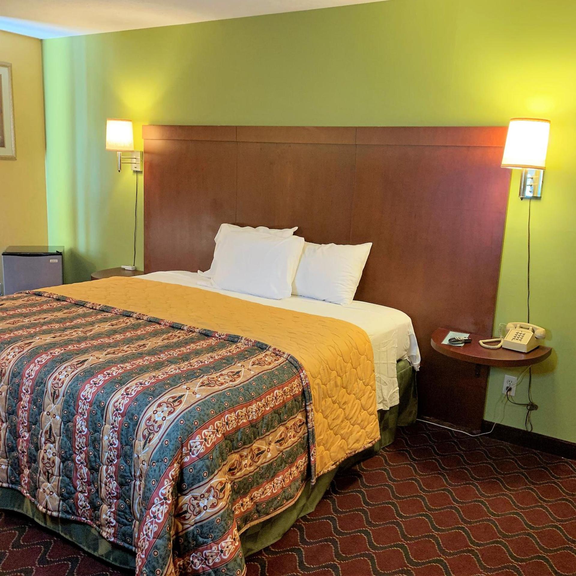 PATRIOT INN photo 12