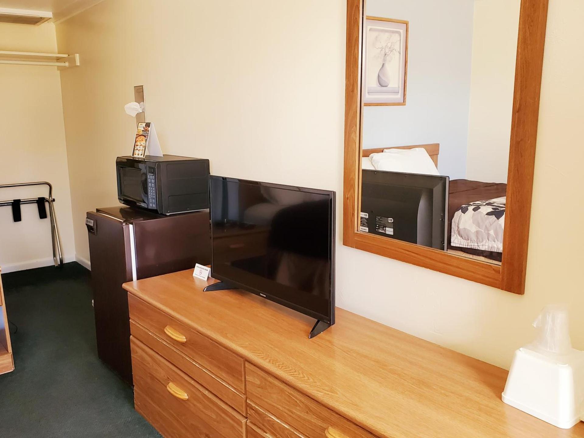 The Budget Inn Express photo 12