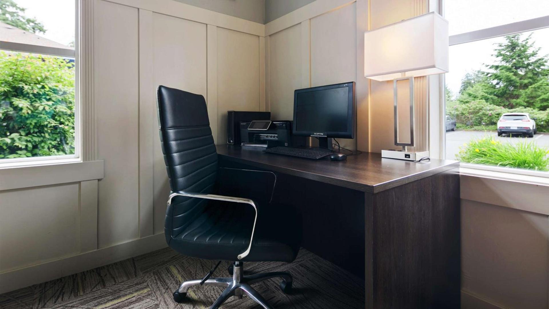 Best Western Wesley Inn & Suites photo 29