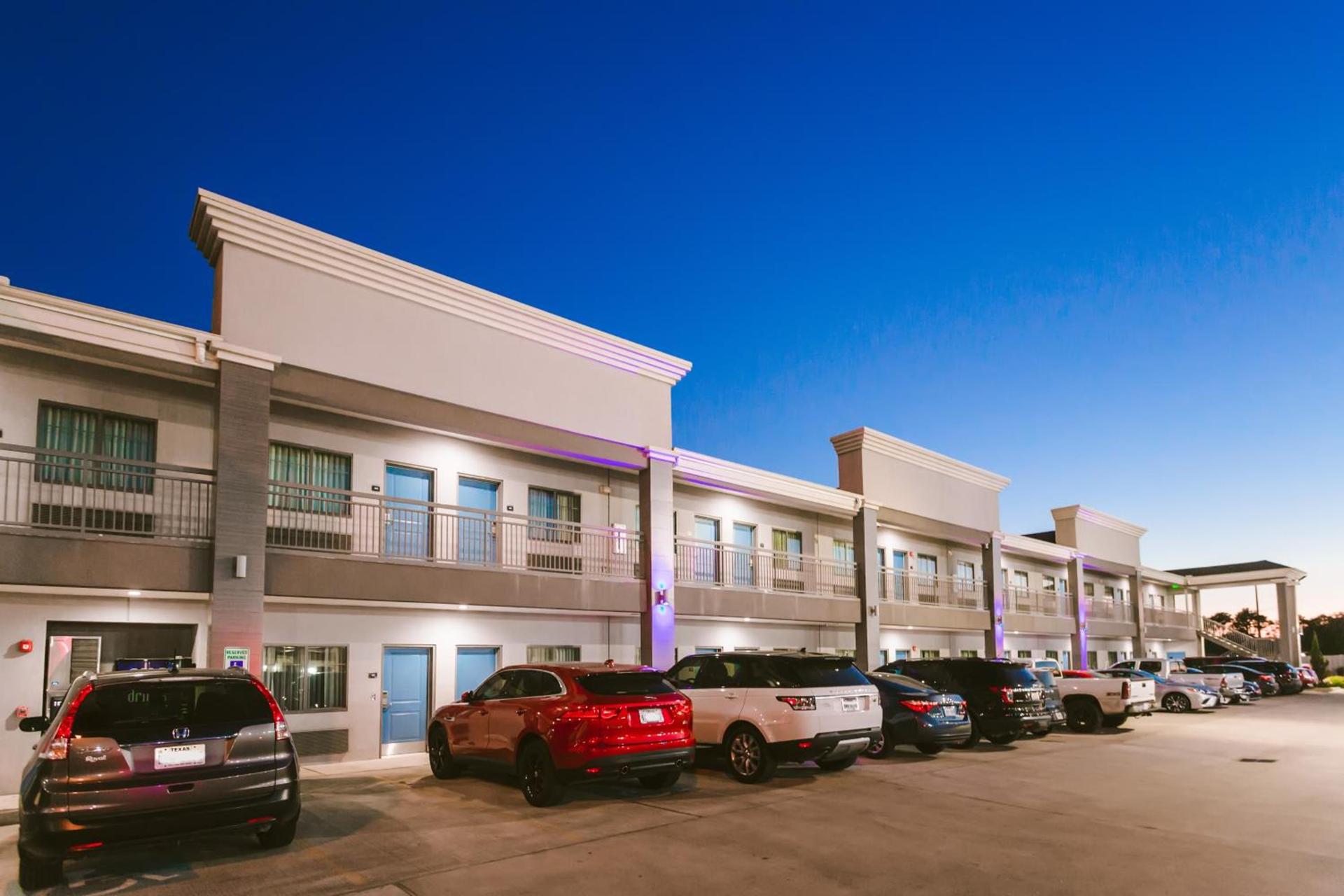 Express Inn - Spring photo 19